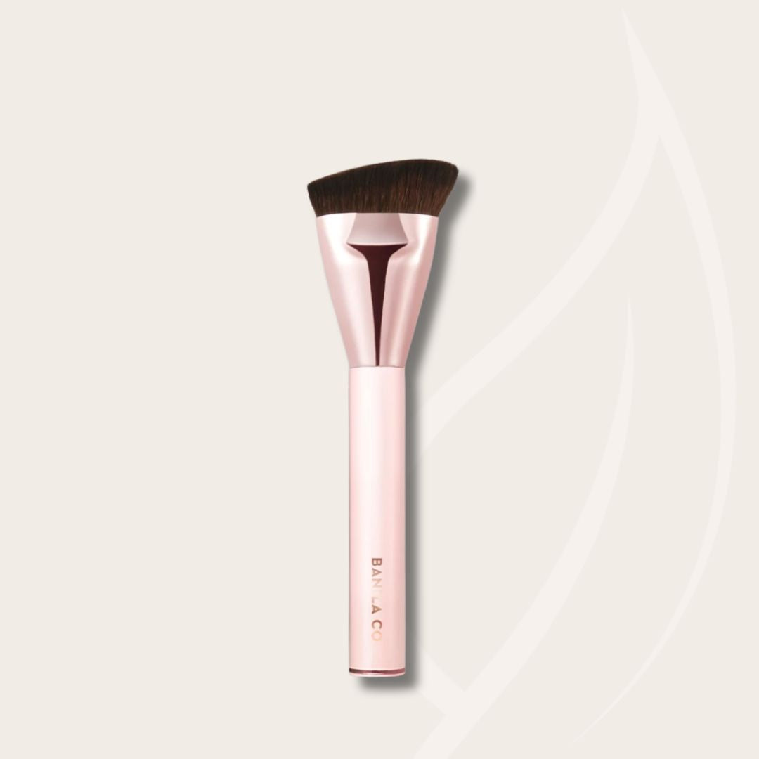 B. by BANILA Matte Finish Foundation Brush